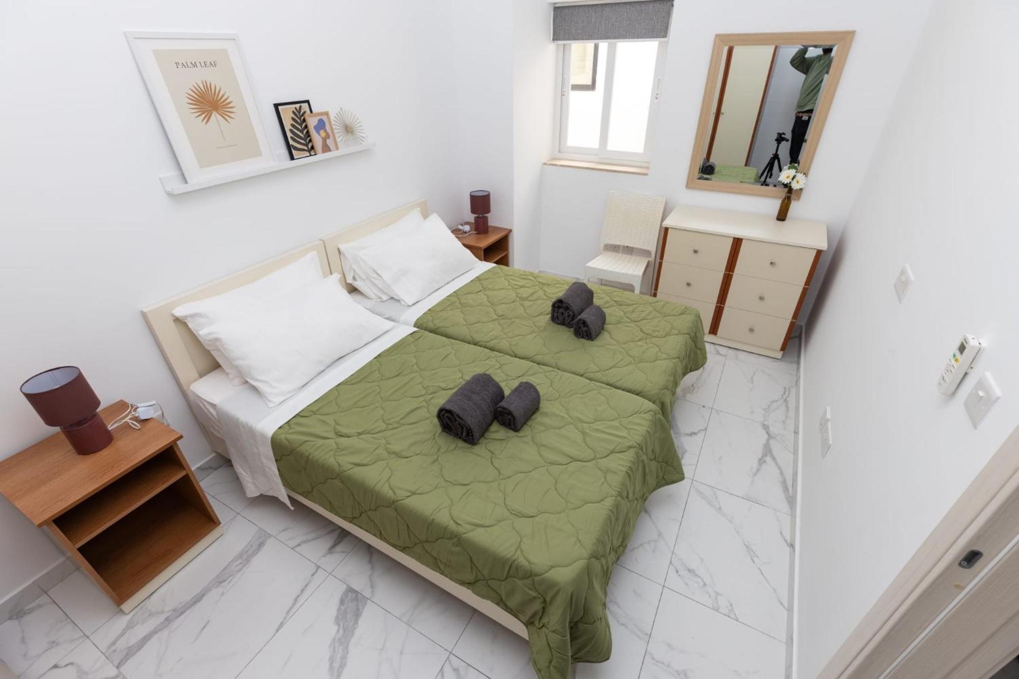 Bordino 2 Bedroom Apartment خليج سانت بول المظهر الخارجي الصورة